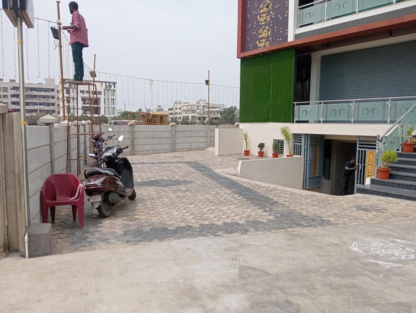 Pj Grand Hotel Vizianagaram Exterior photo